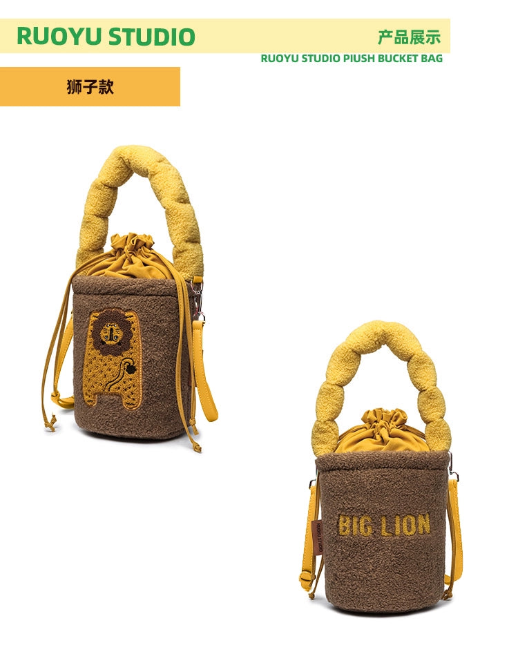 RUOYUSTUDIO Original Design 2024 Fall/Winter Plush Handheld Crossbody Bucket Bag